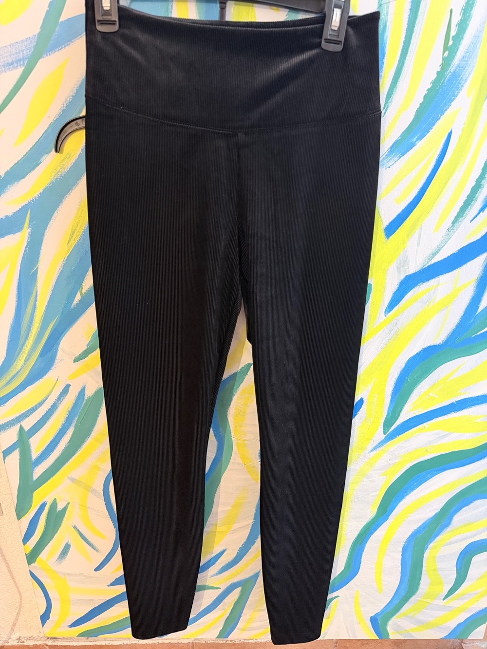 White House Black Market Black Ribbed Runway Leggings